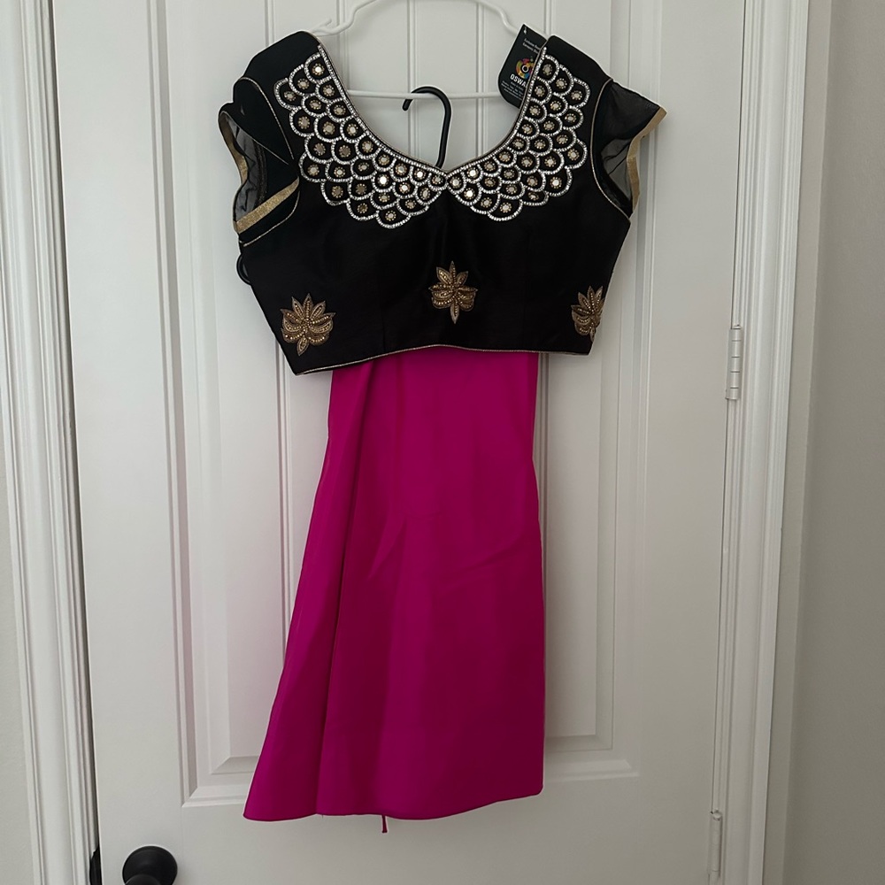 Elegant Black and Pink Women's Dress